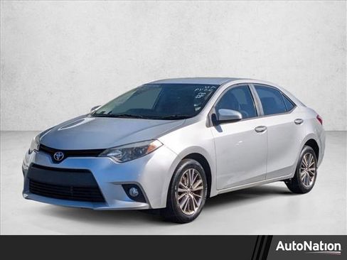 Used 2014 Toyota Corolla LE image 1