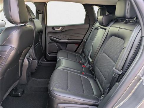 New 2025 Ford Escape SE image 16