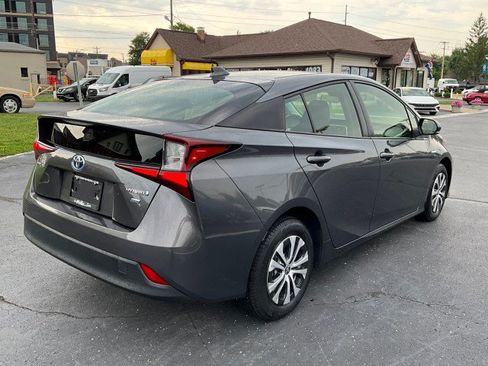 Used 2020 Toyota Prius L Eco FWD image 7