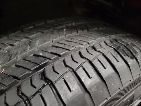 Used 2018 Toyota RAV4 Limited image 11