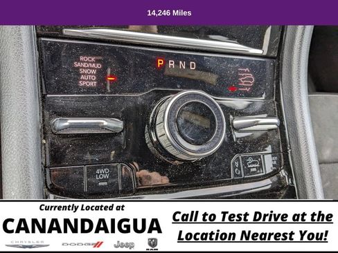 Used 2022 Jeep Grand Cherokee Trailhawk AWD/4WD image 16