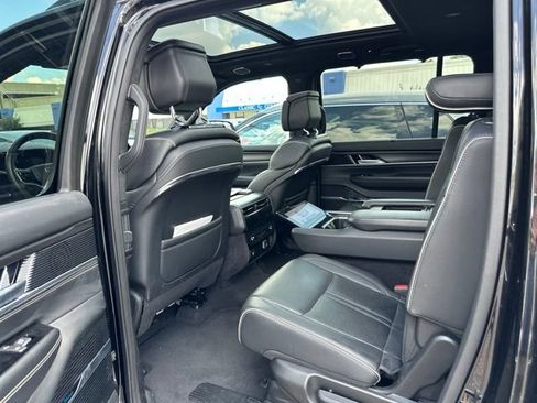 Used 2024 Jeep Grand Wagoneer L Series II w/ Quick Order Packagew 28T AWD/4WD image 6