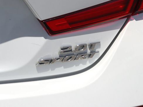 Used 2022 Honda Accord Sport image 43