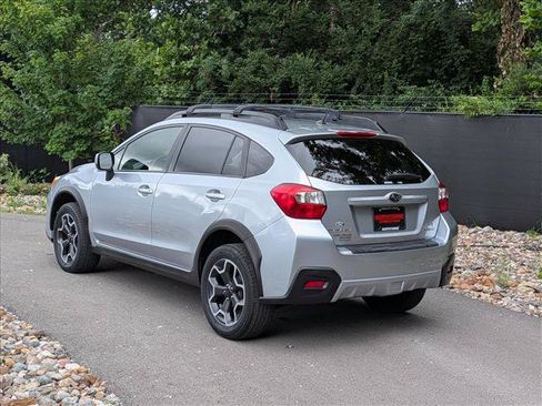 Used 2013 Subaru Crosstrek 2.0i Premium AWD/4WD image 3
