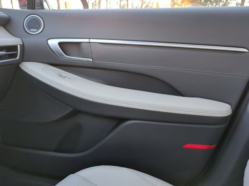 Certified 2025 Hyundai Sonata Limited image 35