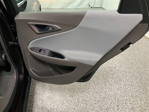 Used 2020 Chevrolet Malibu LS image 17