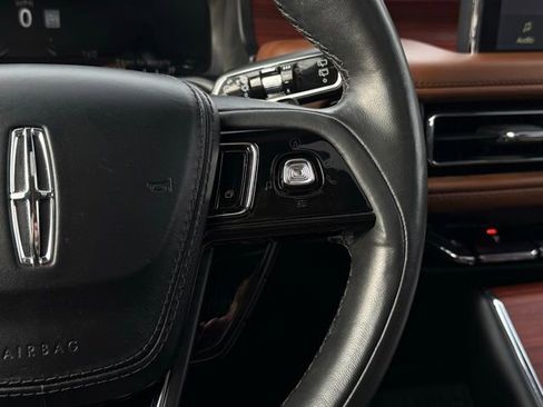 Used 2023 Lincoln Aviator Reserve w/ Jet Package image 9