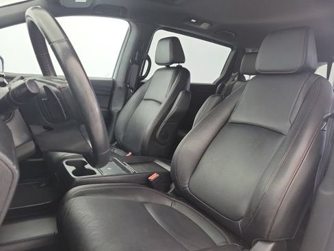 Used 2025 Honda Odyssey Sport-L image 18