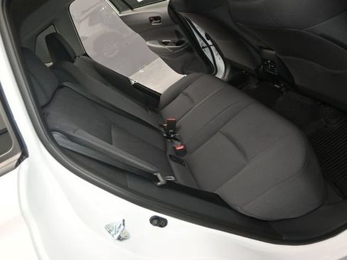 Used 2026 Toyota Corolla Cross LE w/ Moonroof Package FWD image 14