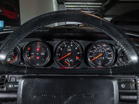 Used 1988 Porsche 911 Carrera image 40