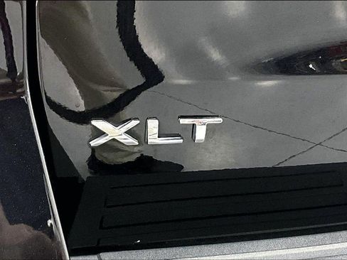Used 2024 Ford Expedition XLT RWD image 33