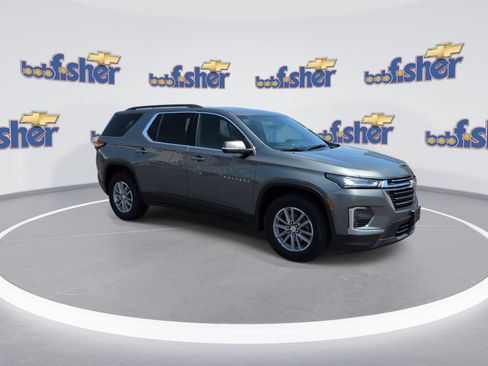 Certified 2022 Chevrolet Traverse LT AWD/4WD image 2