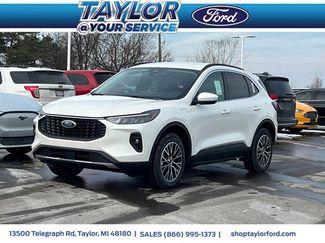 New 2026 Ford Escape SE video 1