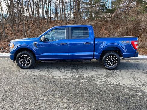 Used 2022 Ford F150 XL w/ STX Appearance Package image 4