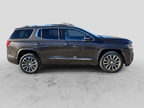 Used 2020 GMC Acadia Denali image 9