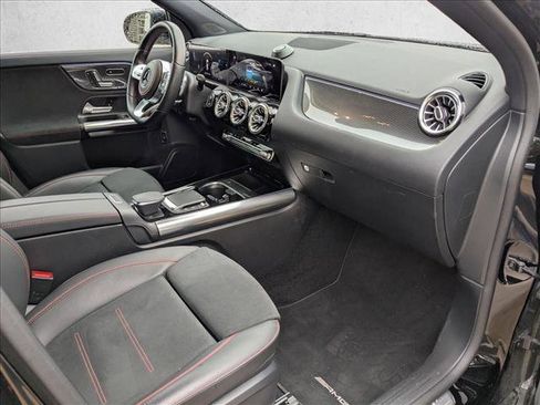 Used 2021 Mercedes-Benz GLA 35 AMG AMG GLA 35 image 22