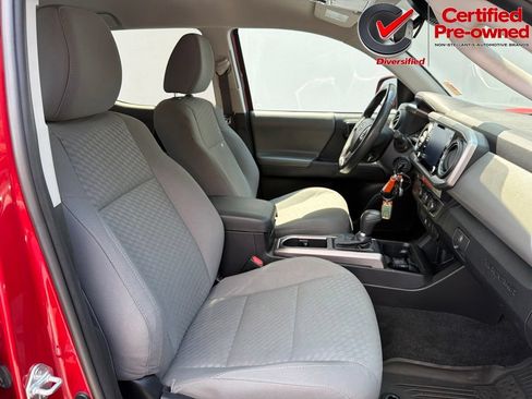 Used 2021 Toyota Tacoma SR5 RWD image 28