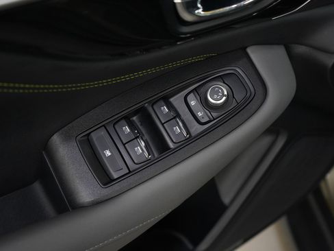 Used 2024 Subaru Outback Onyx Edition AWD/4WD image 18