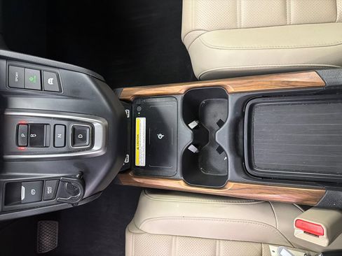 Used 2022 Honda CR-V Touring image 33