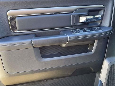 Used 2017 RAM 1500 Sport image 13