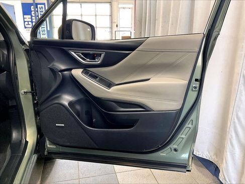 Used 2021 Subaru Forester Limited AWD/4WD image 12