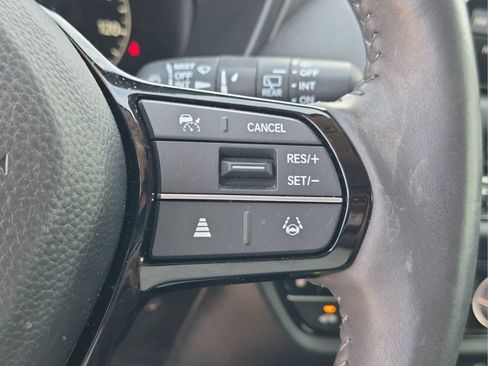 Certified 2024 Honda HR-V EX-L image 10