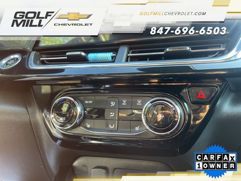 Used 2025 Chevrolet Trax RS w/ Driver Confidence Package FWD image 23