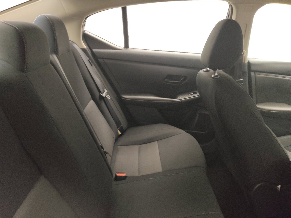 Used 2024 Nissan Sentra SV FWD image 19