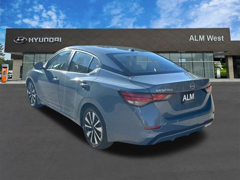 Used 2024 Nissan Sentra SV w/ SV Premium Package image 7