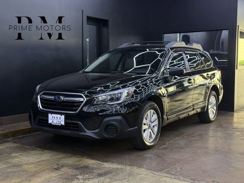 Used 2018 Subaru Outback 2.5i AWD/4WD image 1