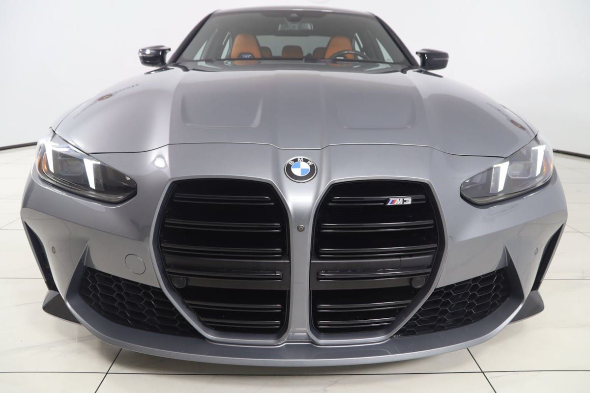 Used 2025 BMW M3 w/ Executive Package RWD image 43