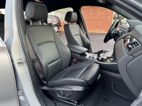 Used 2017 BMW X4 M40i w/ Technology Package AWD/4WD image 22