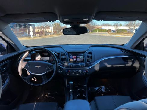 Used 2018 Chevrolet Impala LT w/ LT Leather Package image 19