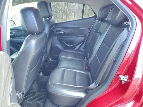 Certified 2018 Buick Encore Essence FWD image 25