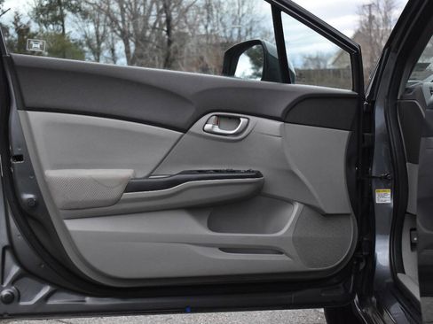 Used 2012 Honda Civic LX image 8