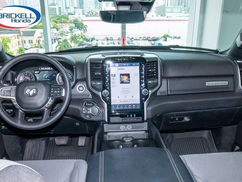 Used 2025 RAM 1500 Big Horn AWD/4WD image 17