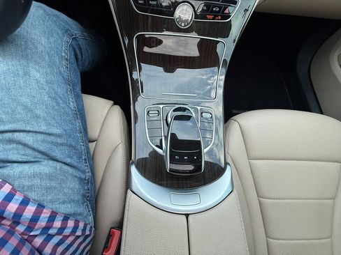 Used 2017 Mercedes-Benz C 300 Sedan image 24