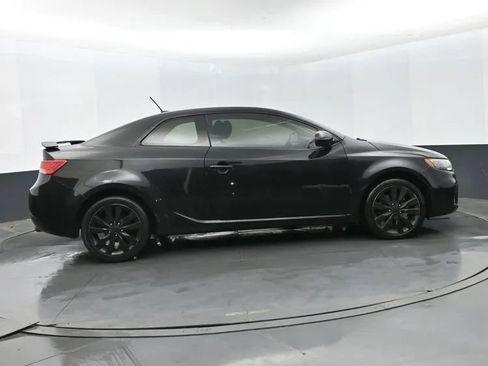 Used 2012 Kia Forte Koup SX w/ Leather Pkg FWD image 4