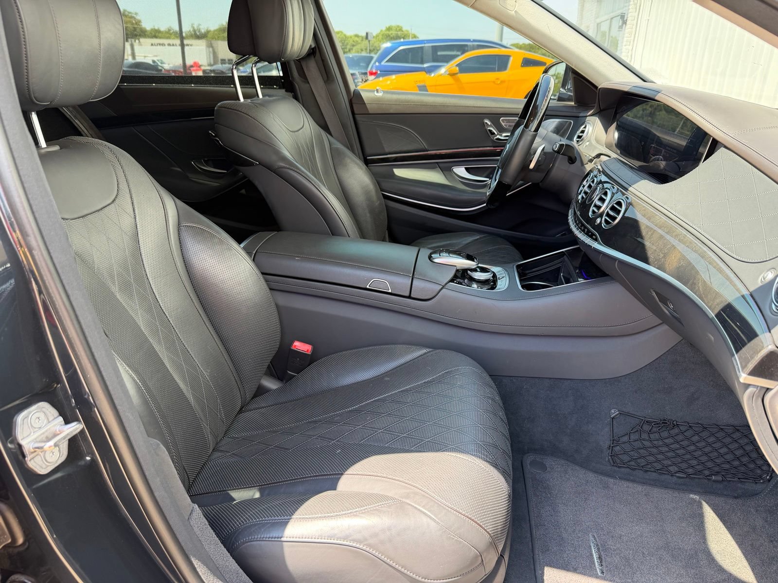 Used 2020 Mercedes-Benz S 560 Sedan image 31