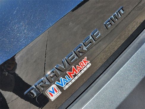 Used 2023 Chevrolet Traverse RS image 13