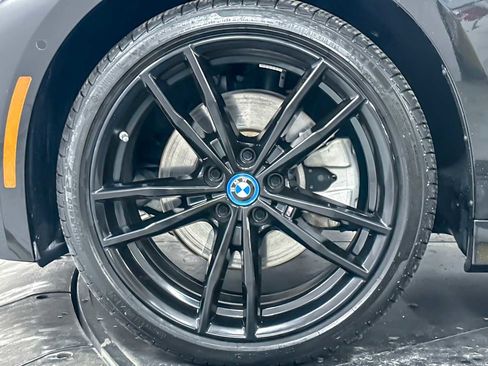 Used 2024 BMW 330e xDrive w/ Premium Package image 26