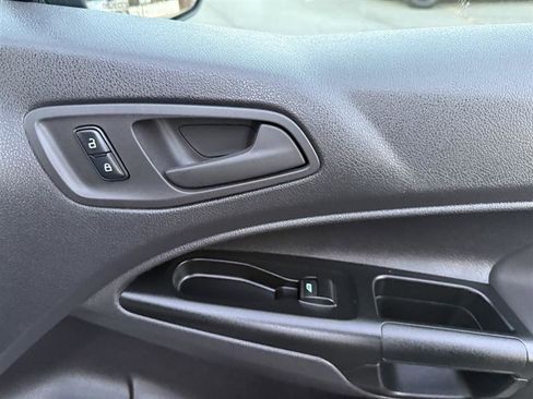 Used 2017 Ford Transit Connect XL image 17