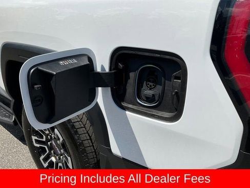 New 2026 GMC Sierra EV Elevation w/ Premium Package AWD/4WD image 27
