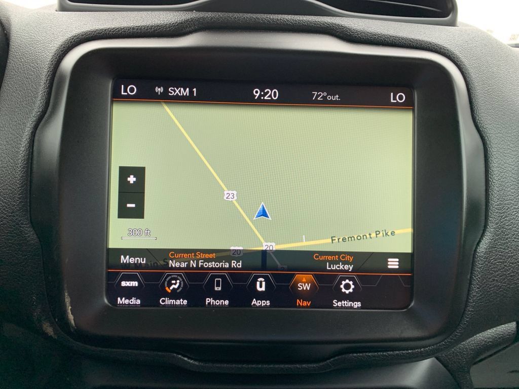 Used 2023 Jeep Renegade Latitude AWD/4WD image 27