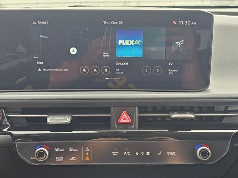 New 2025 Kia EV6 Light w/ Light LR Technology Package image 12