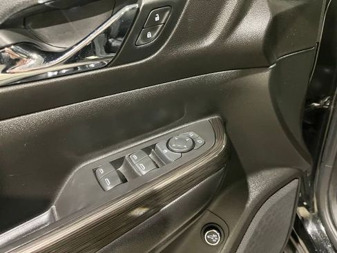 Used 2019 GMC Acadia SLT image 40