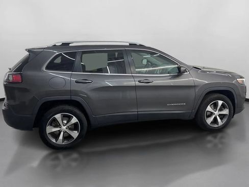 Used 2019 Jeep Cherokee Limited AWD/4WD image 11