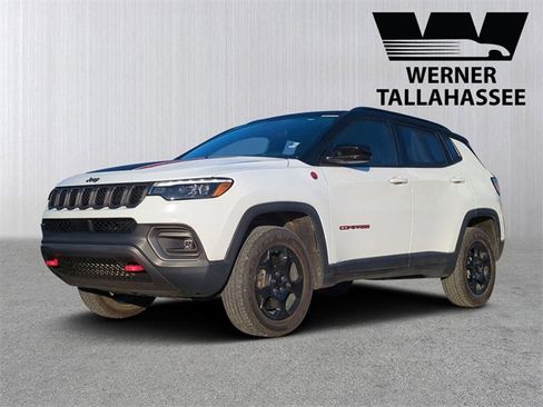 Used 2023 Jeep Compass Trailhawk w/ Trailhawk Elite Group image 1