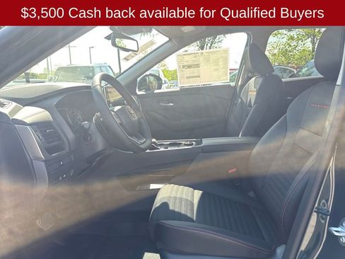 New 2026 Nissan Rogue SV AWD/4WD image 10