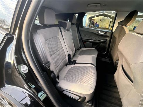 Used 2021 Ford Escape SE w/ SE Sport Appearance Package image 21